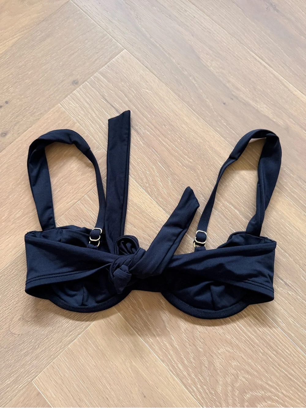 Monday Swimwear Malibu Top in Black